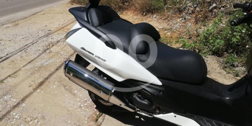 Motorcycles & ATVs dans Antélias - Honda silver wing 600cc
