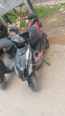 Motorcycles & ATVs dans Bhamdoun - v kamal 180cc