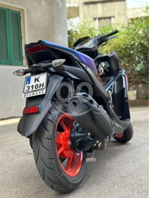 Motorcycles & ATVs dans Hadeth - Aerox