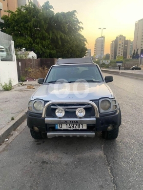 Nissan in Beirut City - نيسان xtarla موديل ٢٠٠٤