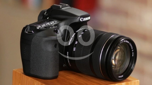 Cameras, Camcorders & Studio Equipment in Sarba - Canon 70D